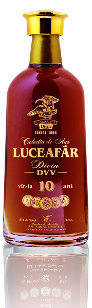 Коньяк «Luceafar» XO 10 лет, Colectia de Aur, Calarasi. 0,5 Коньяк «Luceafar» XO 10 лет, Colectia de Aur, Calarasi. 0,5