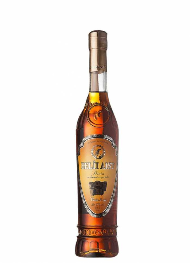 Коньяк «Belii Aist» VSOP 5 лет, Barza Alba. 0,5 Коньяк «Belii Aist» VSOP 5 лет, Barza Alba. 0,5